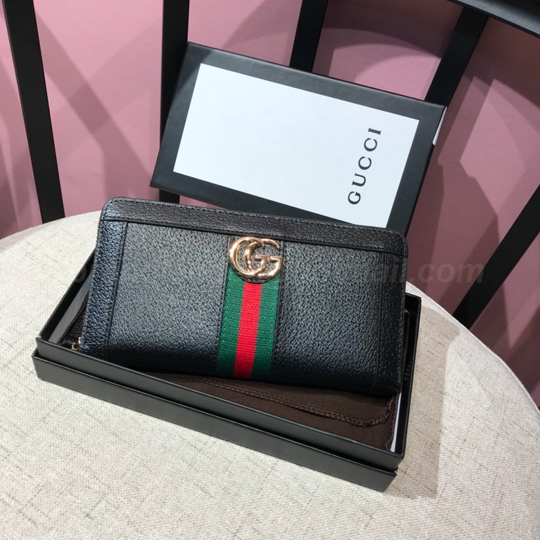 Gucci Wallets 31